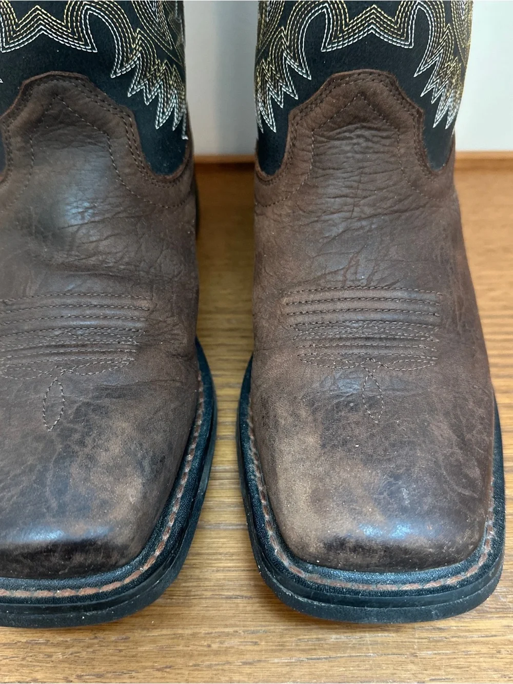 Ariat WorkHog Bruin Boots Kids Boys 5 US Brown Leather Cowboy Western Square Toe